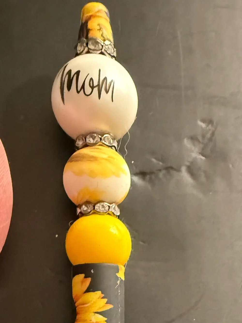 Sunflower Beaded 'Mom' Pen - Yellow & Black